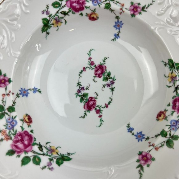 Wawel 4 Rimmed China Soup Bowls Poland Embossed Scalloped White Pink Roses - Picture 6 of 12